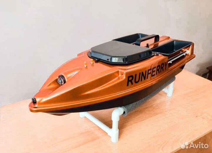 Прикормочный карповый кораблик Runferry Speed V4