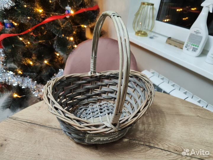 Корзина плетеная