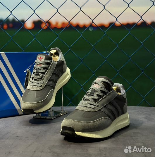 Кроссовки adidas retropy e5 Зима-Термо