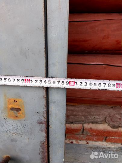 Металлическая дверь бу