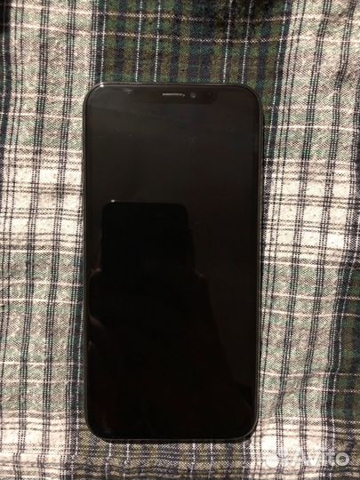 Телефон iPhone X 64gb