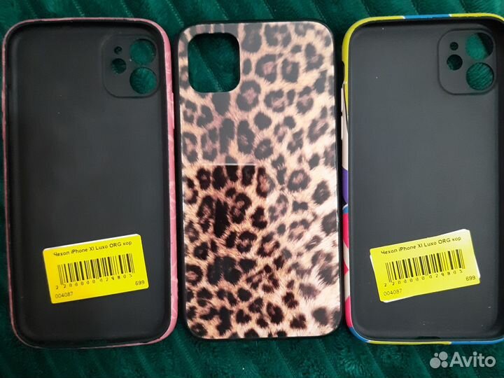 Чехол на iPhone 11