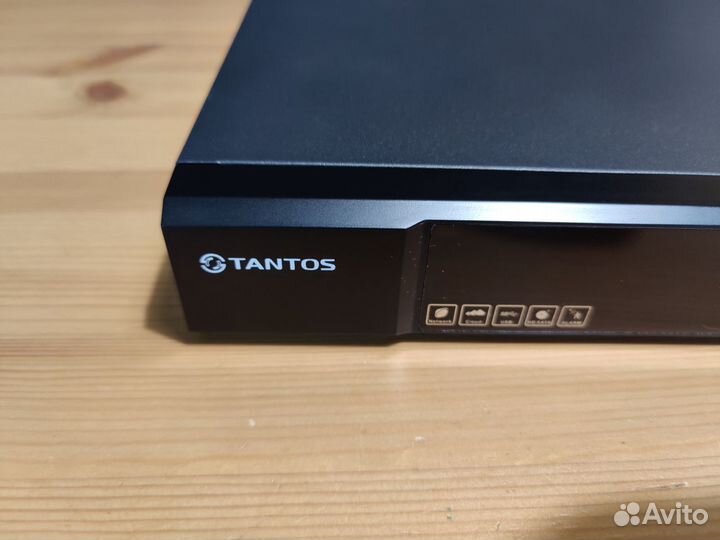 Видеорегистратор tantos TSr-NV04154+PoE 4p-Switch