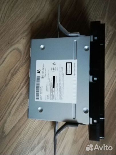 Оригинальная штатная магнитола toyota corolla Е180