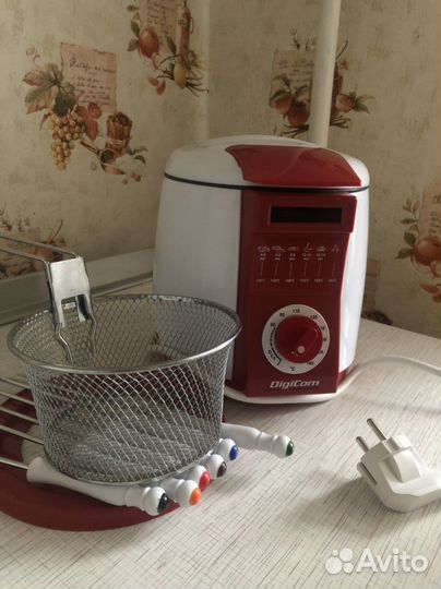 Фритюрница-фондю DigiCom
