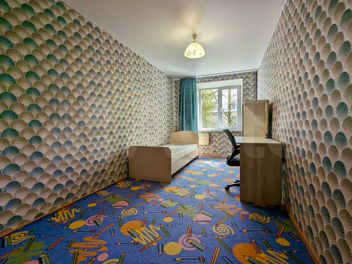 3-к. квартира, 77 м², 1/5 эт.