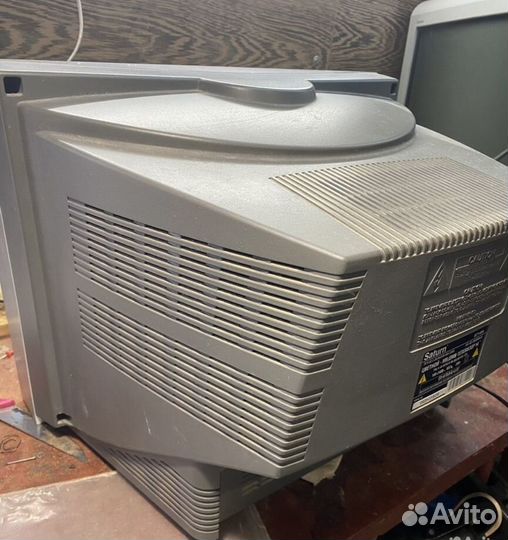 Телевизор Saturn 14