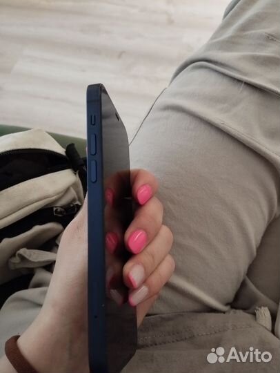 iPhone 12, 64 ГБ