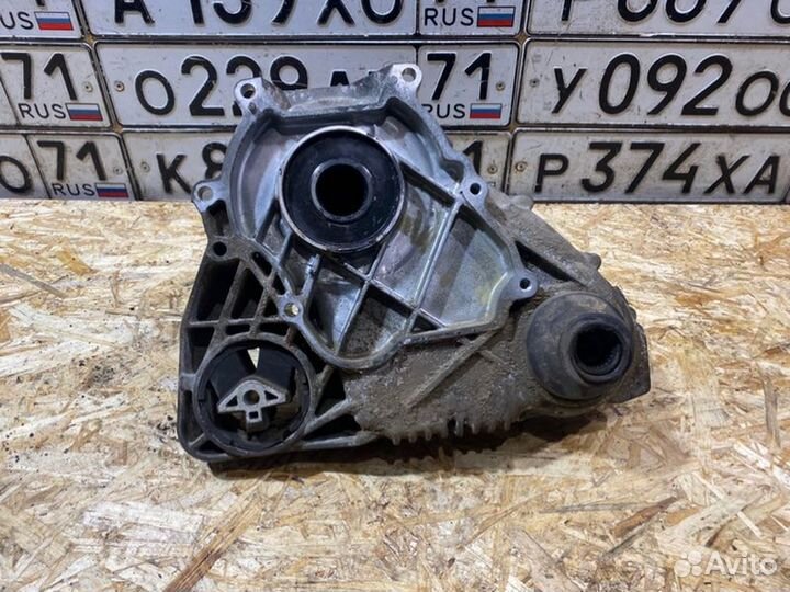 Раздаточная коробка Bmw X5 E70 3.0 2011