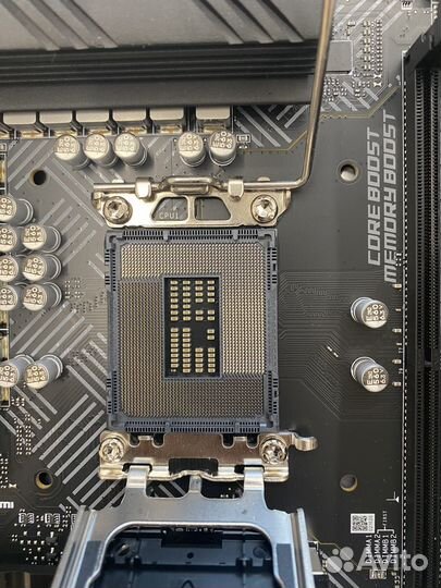 Материнская плата msi b660-a + Kingston fury 32 Гб