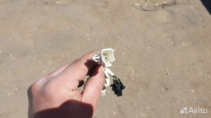 Проводка заднего фонаря