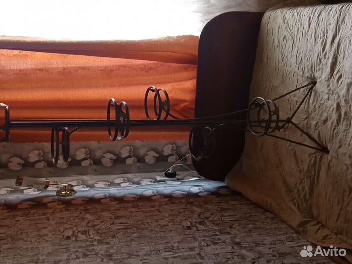 Подставка для цветов