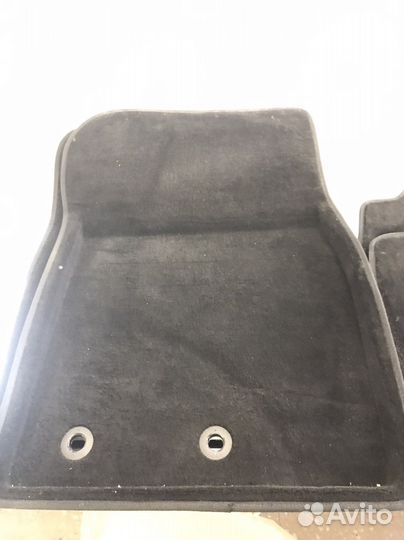 Ворсовые ковры для Toyota Land Cruiser 200