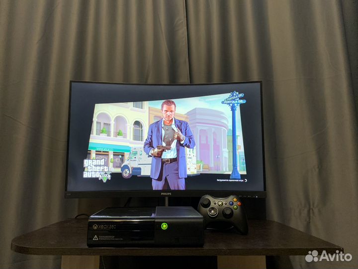 Xbox 360E, 320gb (прошитый) + 93 игры