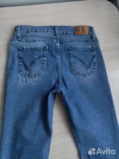 Продам джинсы женские