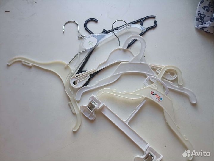 Детские вешалки