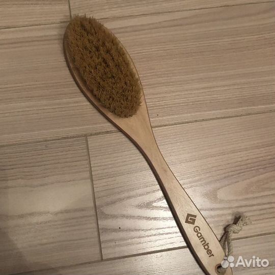 Массажная щетка для сухого массажа