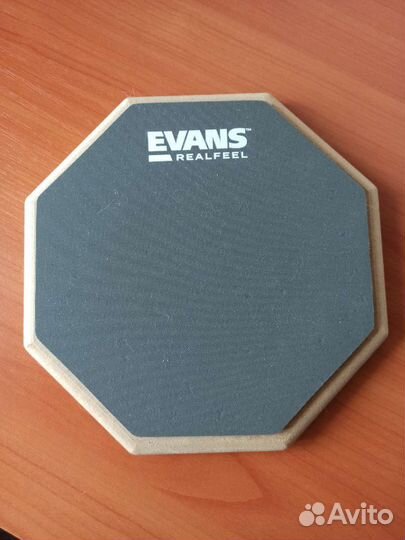 Тренировочный пэд evans и палочки