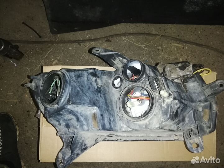 Фара логан 2