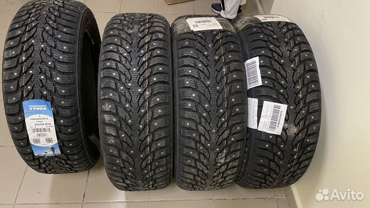 Nokian Tyres Hakkapeliitta 9 SUV 235/55 R19 105T