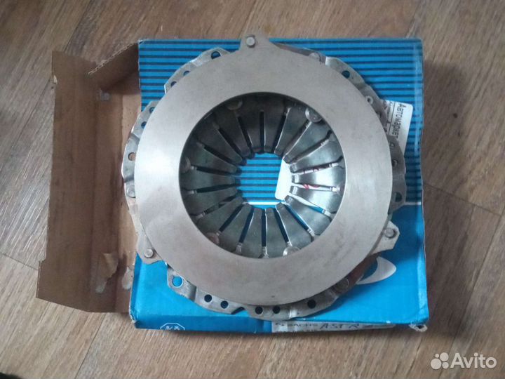 Корзина сцепления