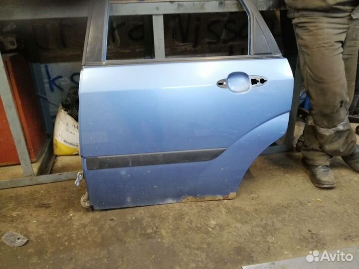 Дверь задняя левая Ford Focus 1