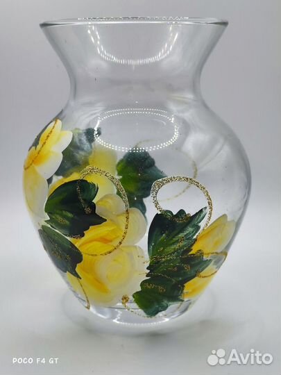 Ваза стеклянная красивая)