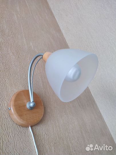 Светильник бра Brilliant Германия бук+мат.стекло