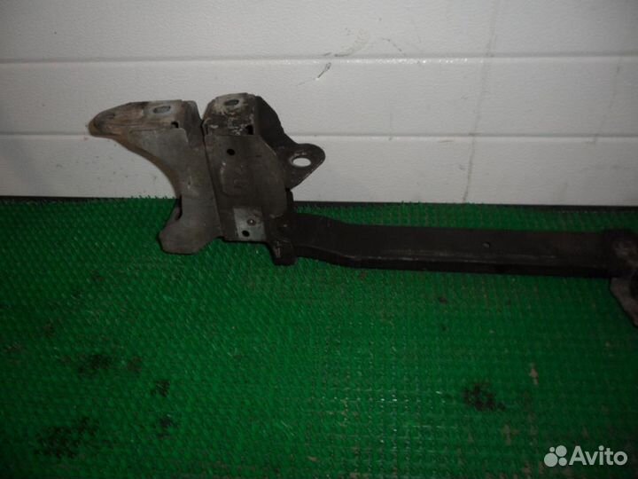 Панель передняя нижняя часть Renault Espace 4 (JK