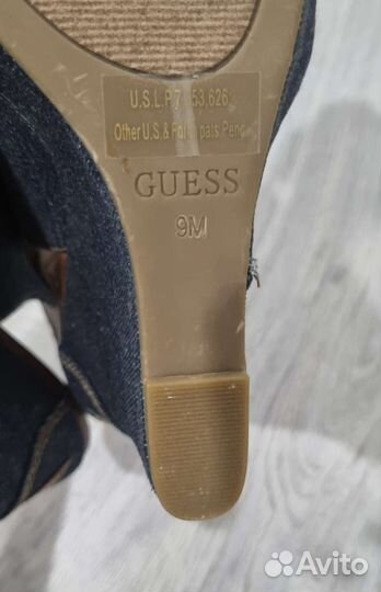 Босоножки Guess 39