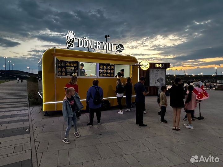 Фудтрак для стрит фуда