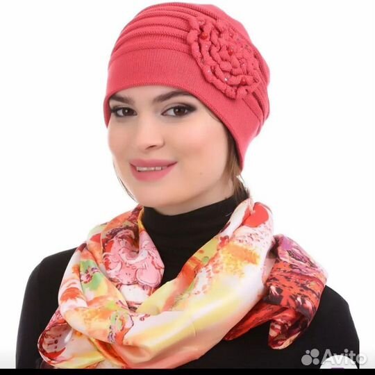 Женская шапка