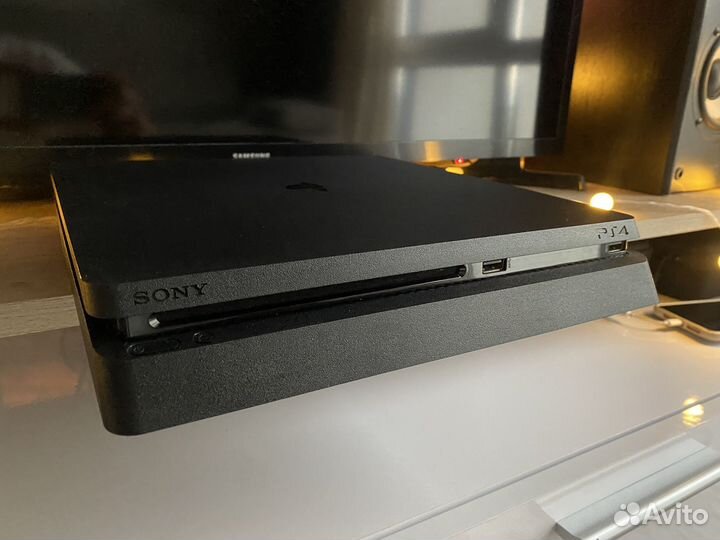 Sony PS4 slim 1 Tb идеальная