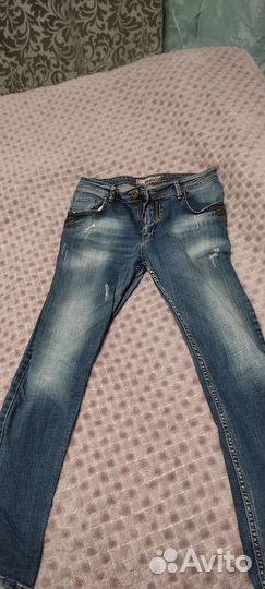 Джинсы