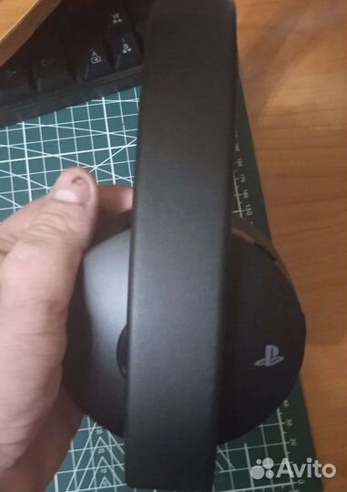 Беспроводные наушники Sony Gold