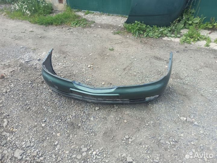 Бампер передний Nissan Primera P11