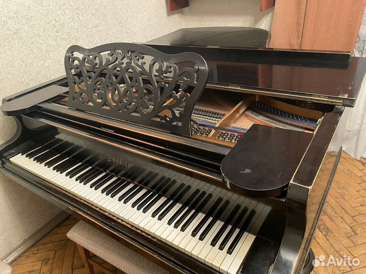 Кабинетный рояль Becker