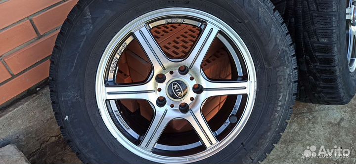 Зимние колеса kia sportage 3 r 16