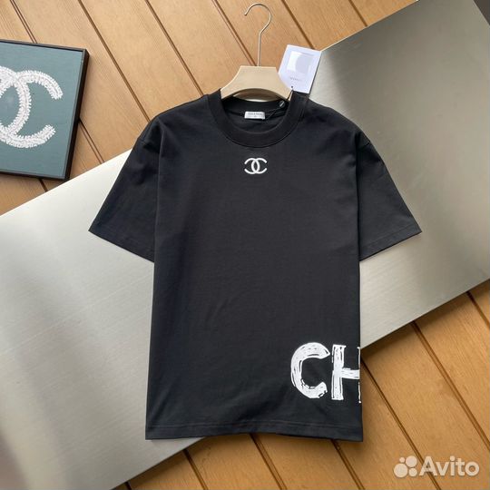 Футболки Chanel