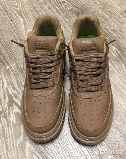 Кроссовки nike