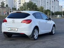 Opel Astra 1.6 AT, 2011, 129 000 км, с пробегом, цена 750 000 руб.
