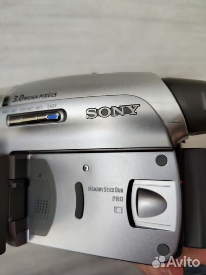 Видеокамера sony dcr-hc94e