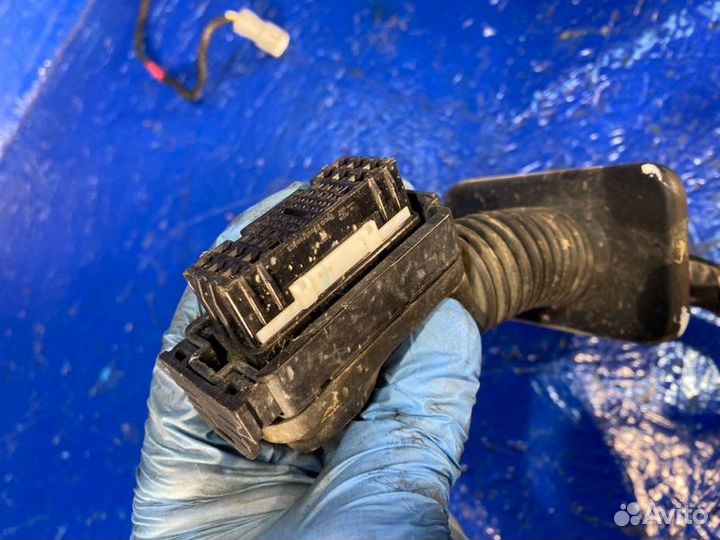 Проводка двери передняя правая Kia Quoris KH G6DK