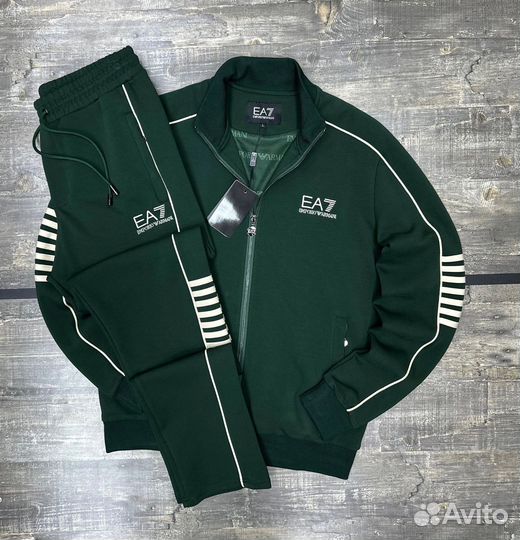 Спортивный костюм ea7 мужской