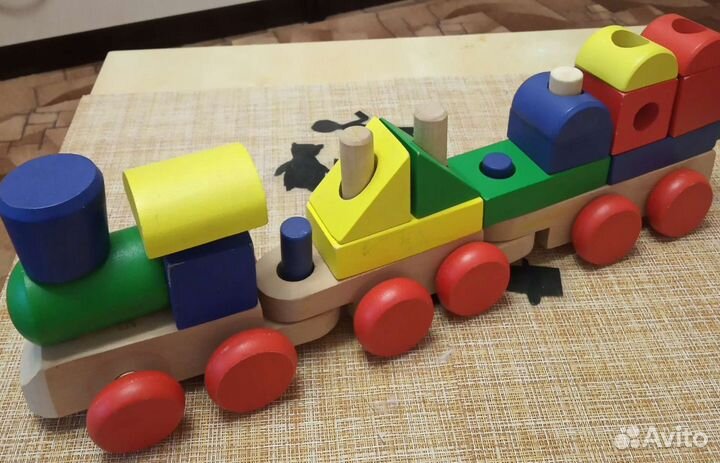 Поезд деревянный (Испания)