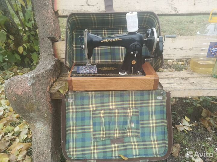 Швейная машинка