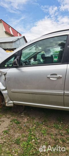 Опель Zafira B по запчастям. Разбор Zafira z18xer