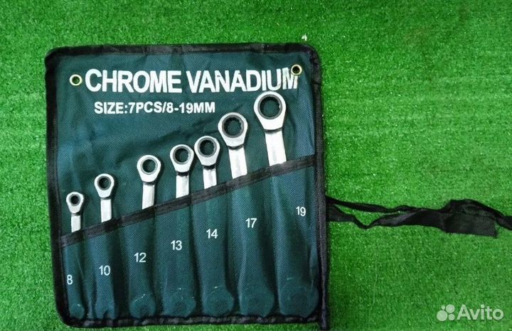 Набор ключей с трещеткой