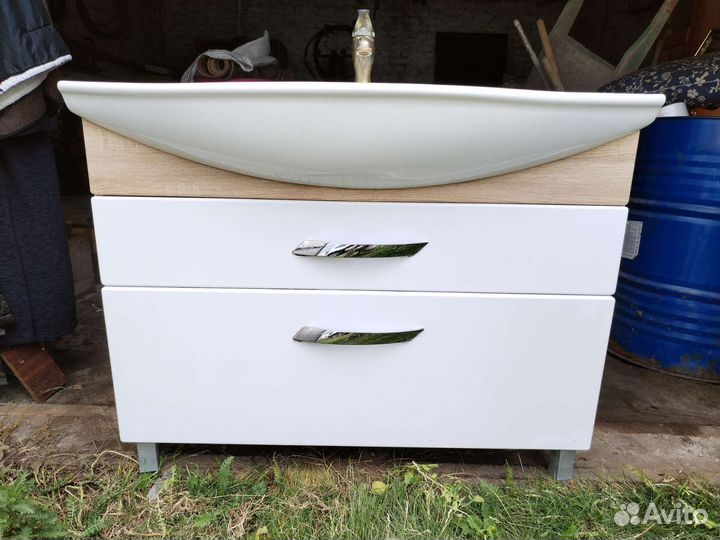 Тумба с раковиной для ванной бу