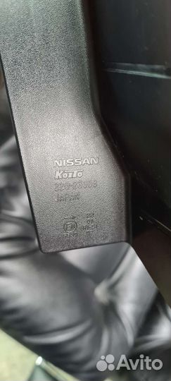 Фонарь nissan